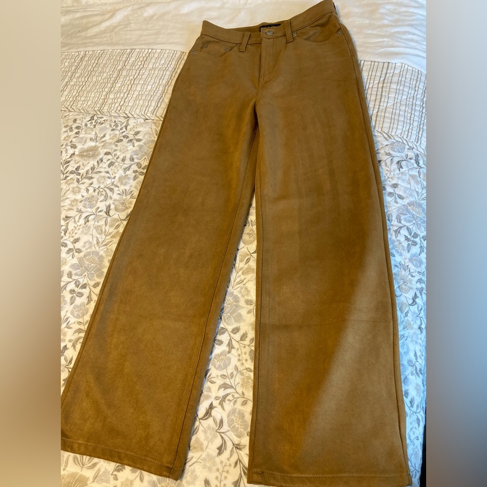 Wide Leg Women’s suede pants banana republic 26/2 petite